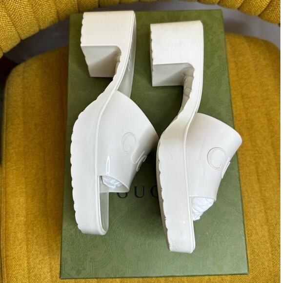 Gucci Rubber embossed Logo Womens Platform Slides size 36 Mystic White color - Picture 4 of 17
